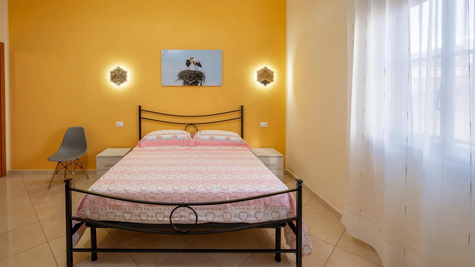 Il Cappello Sulle 23! Camere In Locazione Avola