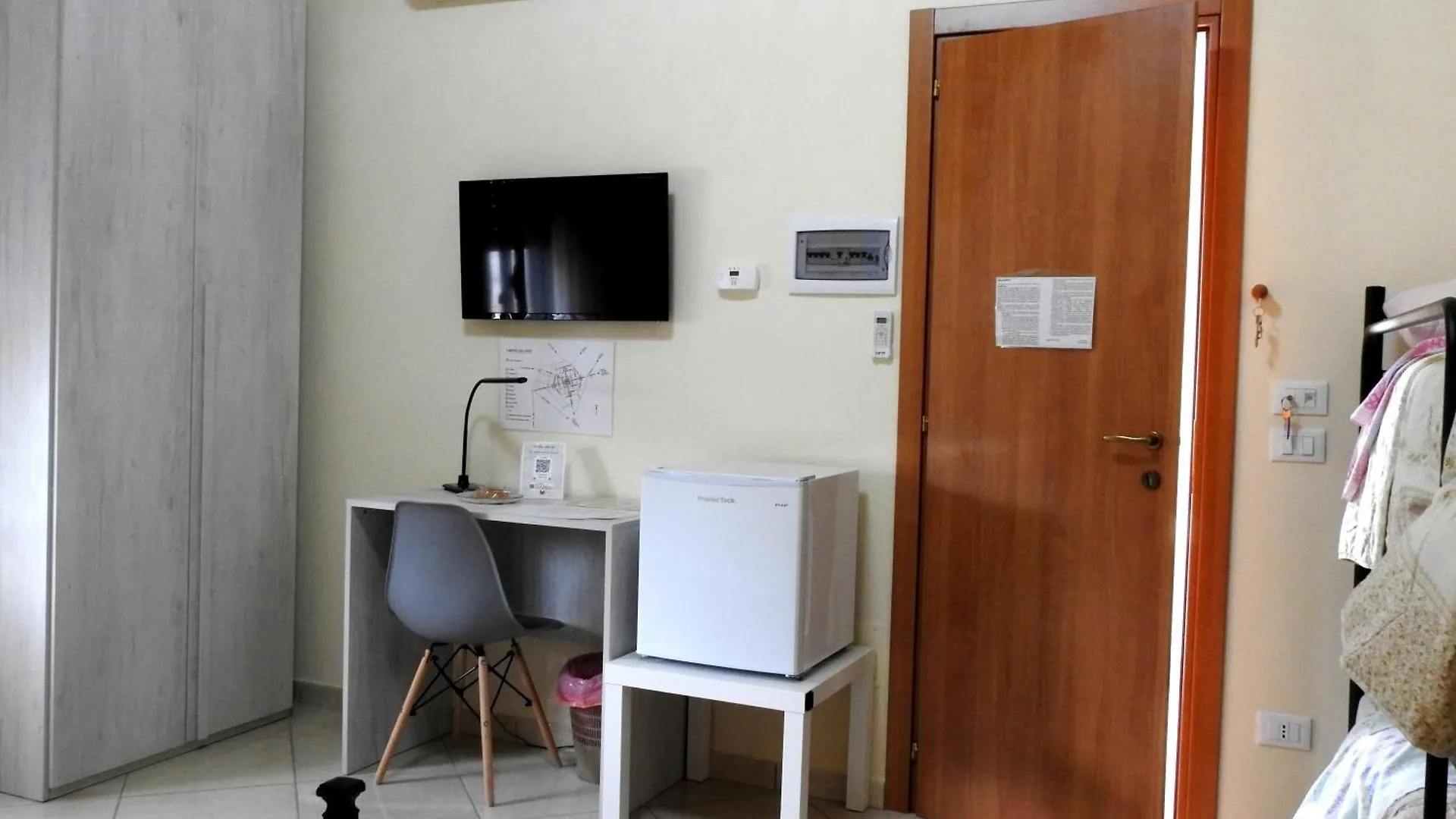 Il Cappello Sulle 23! Camere In Locazione Avola Guest house